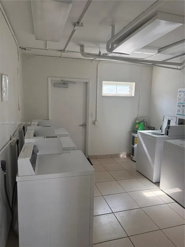 924 SE 2nd Street Fort Lauderdale FL 33301