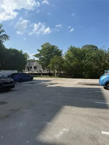 924 SE 2nd Street Fort Lauderdale FL 33301