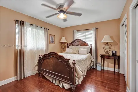 4722 NW 44th Court Tamarac FL 33319