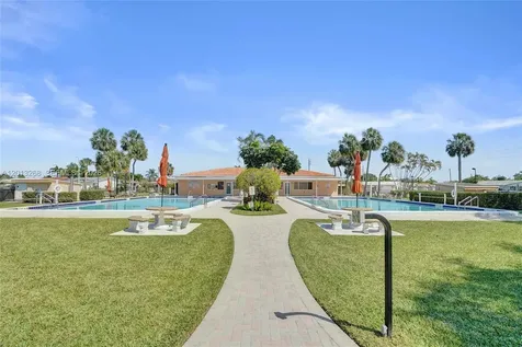4722 NW 44th Court Tamarac FL 33319