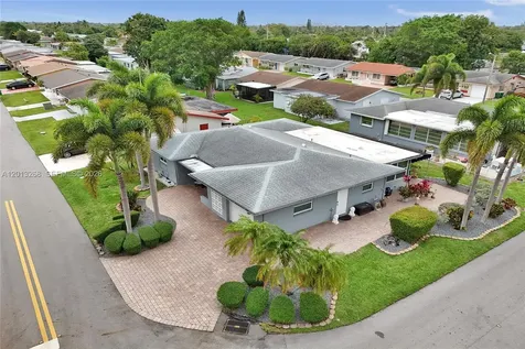 4722 NW 44th Court Tamarac FL 33319