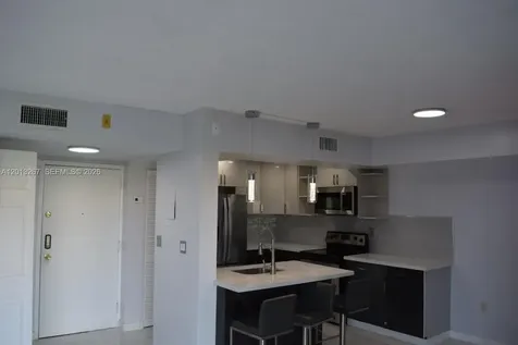 2075 SW 122nd Avenue Miami FL 33175