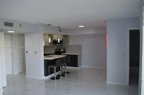 2075 SW 122nd Avenue Miami FL 33175