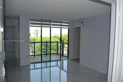 2075 SW 122nd Avenue Miami FL 33175