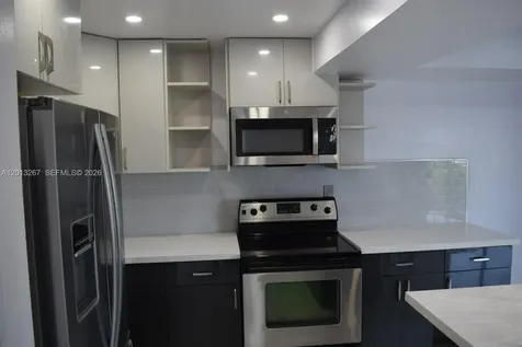2075 SW 122nd Avenue Miami FL 33175