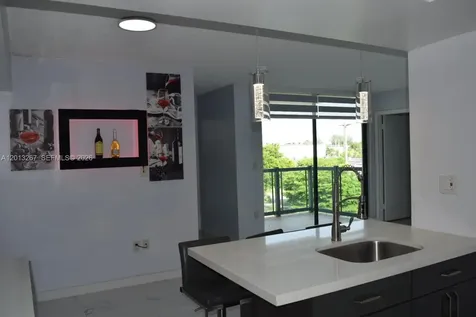 2075 SW 122nd Avenue Miami FL 33175