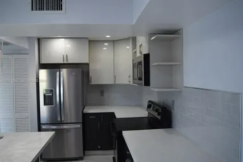 2075 SW 122nd Avenue Miami FL 33175