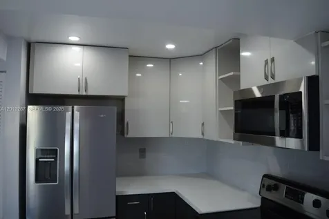 2075 SW 122nd Avenue Miami FL 33175
