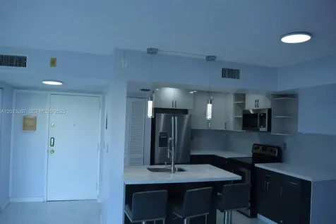 2075 SW 122nd Avenue Miami FL 33175