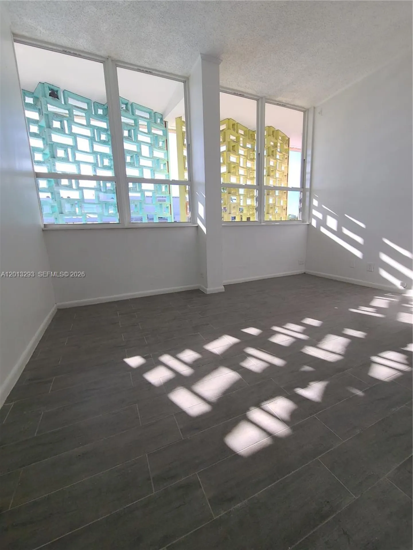 2406 E Oakland Park Boulevard Fort Lauderdale FL 33306