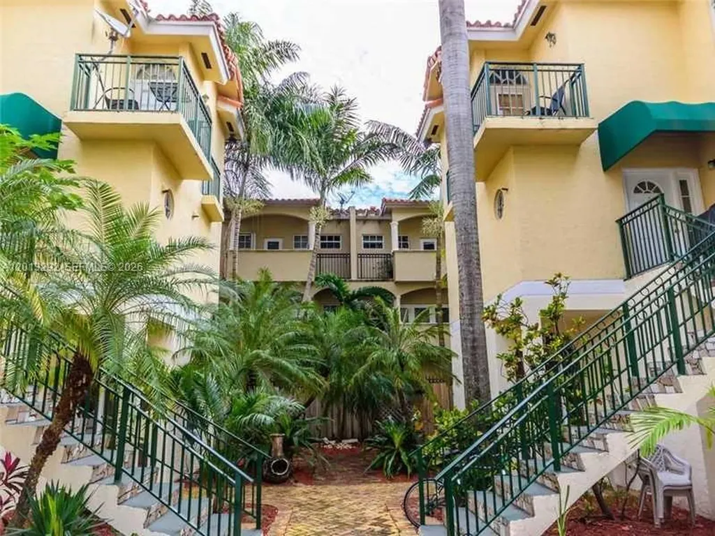 3356 Bird Avenue Miami FL 33133