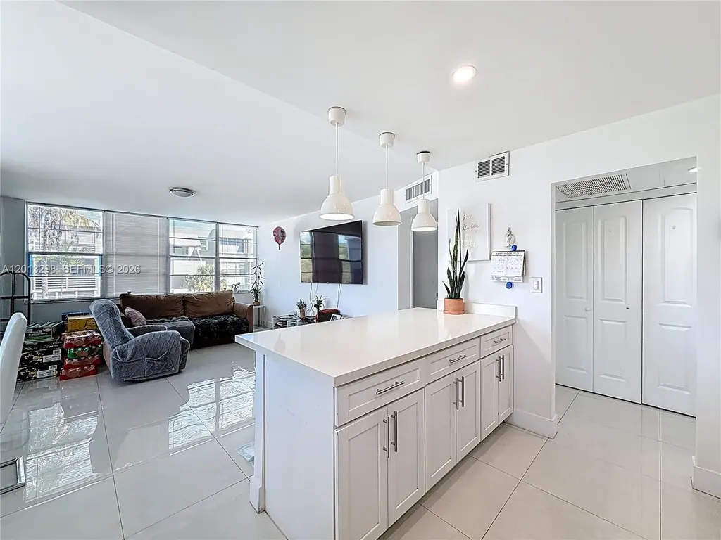 2751 Taft Street Hollywood FL 33020