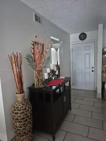 1735 W 60th Street Hialeah FL 33012