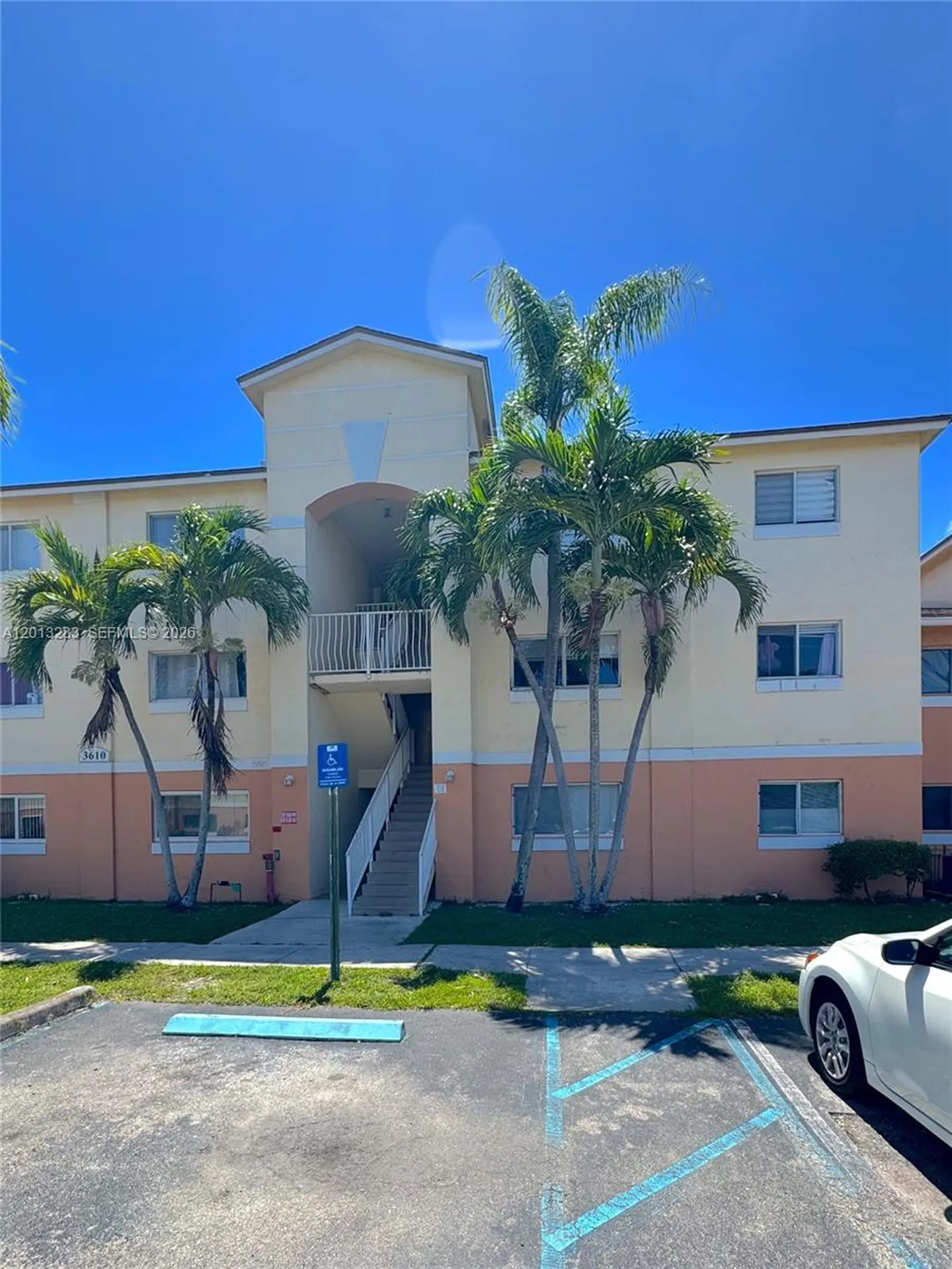 3610 N 56th Avenue Hollywood FL 33021