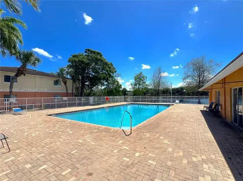 3610 N 56th Avenue Hollywood FL 33021