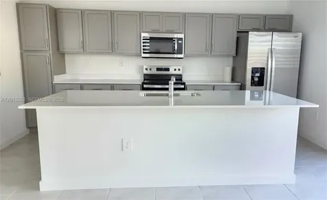 371 NE 16th Street Florida City FL 33034