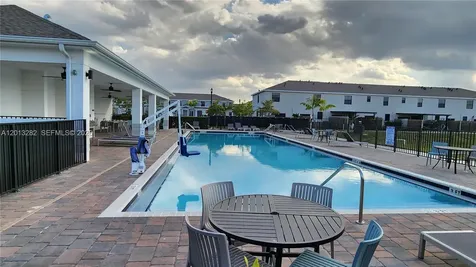 371 NE 16th Street Florida City FL 33034