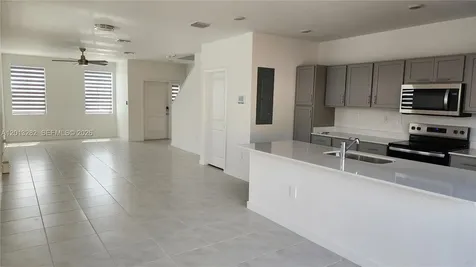 371 NE 16th Street Florida City FL 33034
