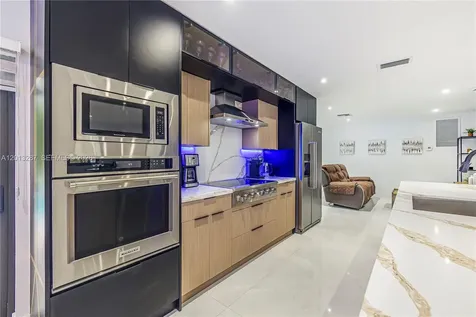 15331 Turnbull Drive Miami Lakes FL 33014