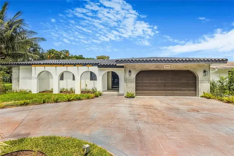 15331 Turnbull Drive Miami Lakes FL 33014