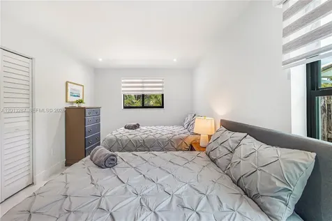 15331 Turnbull Drive Miami Lakes FL 33014
