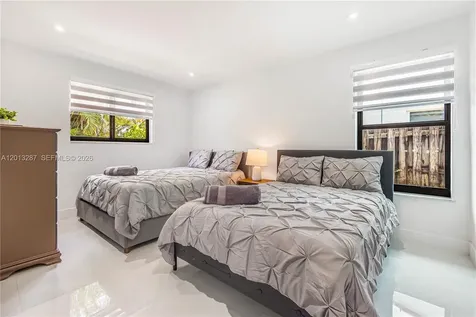 15331 Turnbull Drive Miami Lakes FL 33014