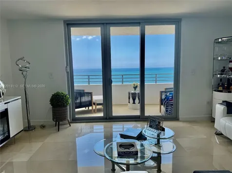 5555 Collins Avenue Miami Beach FL 33140