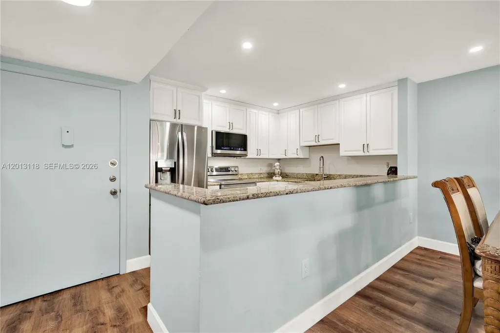 1516 S Lakeside Drive Lake Worth FL 33460