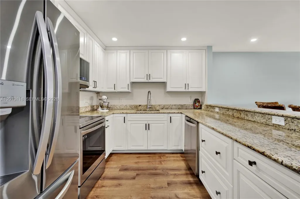 1516 S Lakeside Drive Lake Worth FL 33460