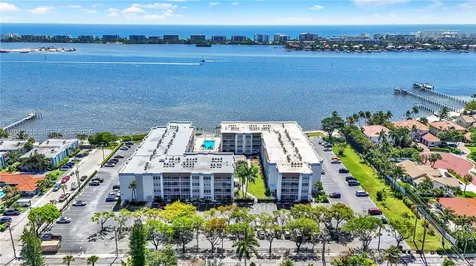 1516 S Lakeside Drive Lake Worth FL 33460