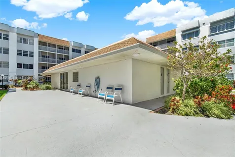 1516 S Lakeside Drive Lake Worth FL 33460