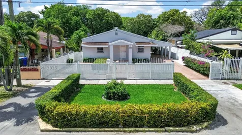 2450 NW 32nd Street Miami FL 33142