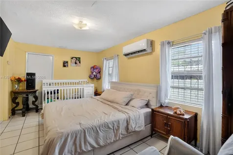 2450 NW 32nd Street Miami FL 33142