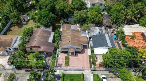 2450 NW 32nd Street Miami FL 33142