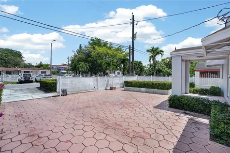 2450 NW 32nd Street Miami FL 33142