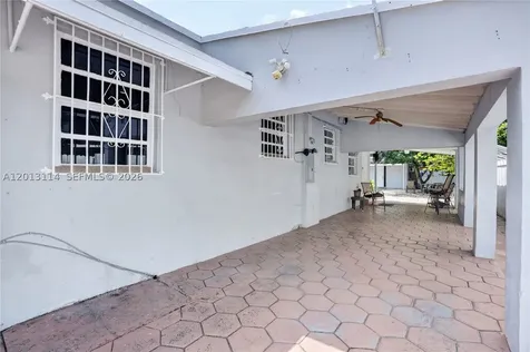 2450 NW 32nd Street Miami FL 33142