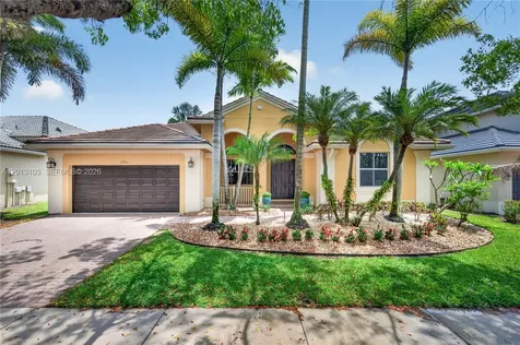 1306 Crossbill Court Weston FL 33327