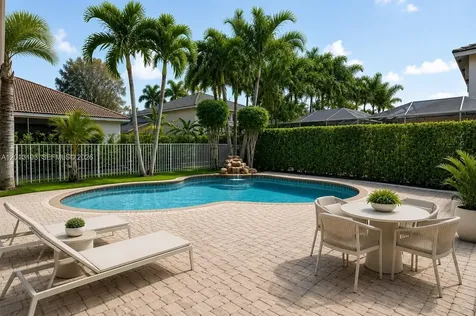 1306 Crossbill Court Weston FL 33327