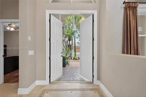 1306 Crossbill Court Weston FL 33327