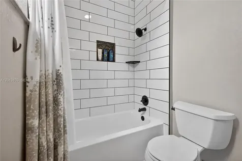 1306 Crossbill Court Weston FL 33327