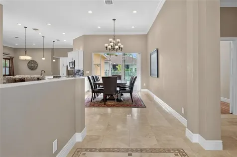 1306 Crossbill Court Weston FL 33327