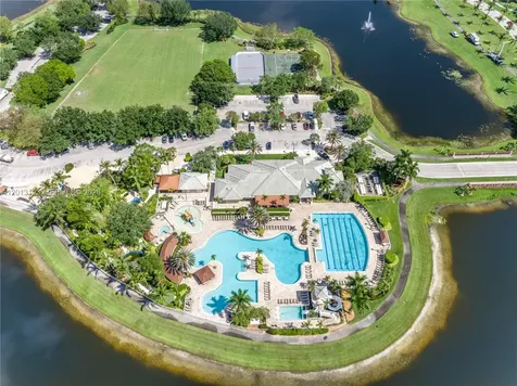 1306 Crossbill Court Weston FL 33327