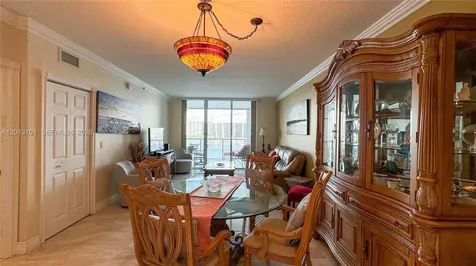 18100 N Bay Road Sunny Isles Beach FL 33160
