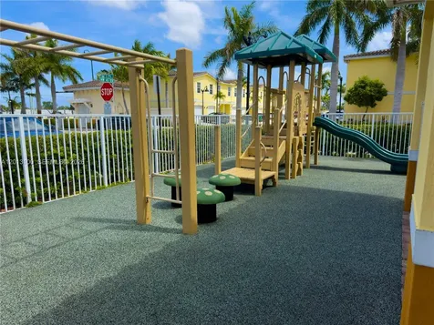 4009 NW 11th Drive Lauderhill FL 33313