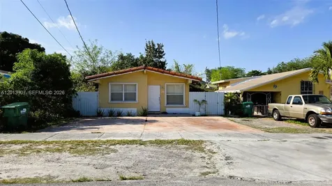 2335 NW 55th Street Miami FL 33142