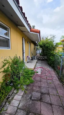 2335 NW 55th Street Miami FL 33142