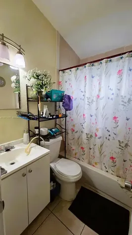 2335 NW 55th Street Miami FL 33142