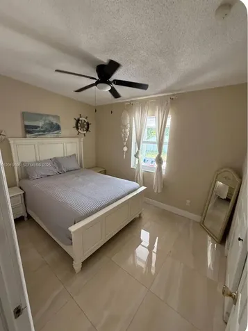 4720 NE 14th Avenue Pompano Beach FL 33064