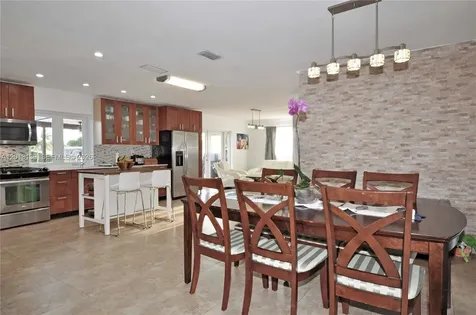 14270 SW 74th Street Miami FL 33183