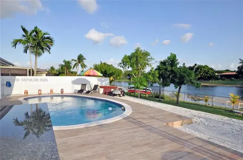 14270 SW 74th Street Miami FL 33183